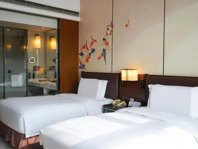 DoubleTree By Hilton Ningbo Beilun，照片 1
