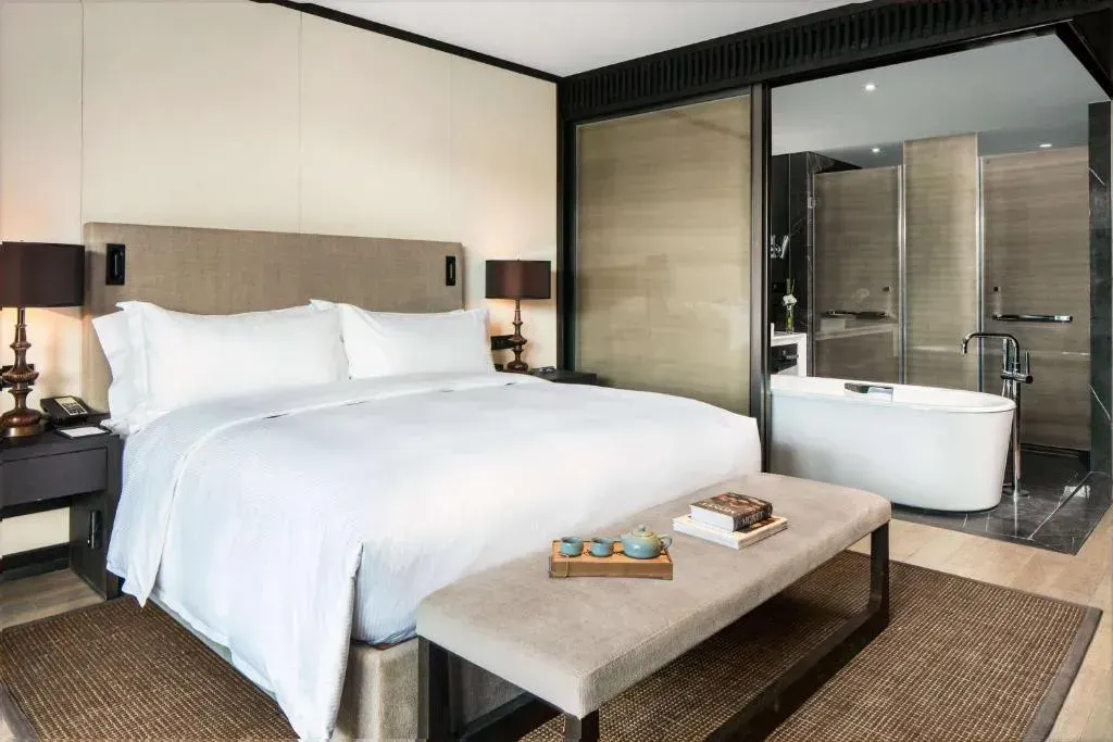 Hilton Ningbo Dongqian Lake，照片 5